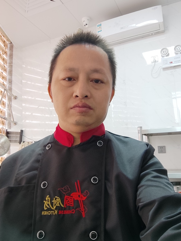 圆梦的第一张照片--来宾蓝颜知己交友网